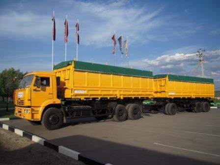 Самосвальные автопоезда-зерновозы КамАЗ